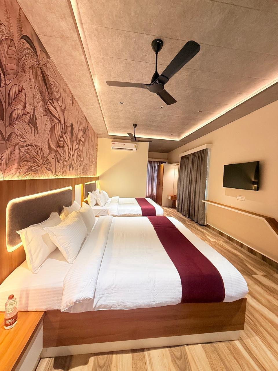 Premium AC Cottage with multiple beds